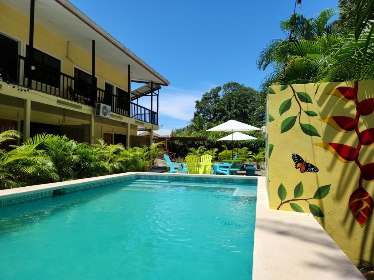 Family Hotel Puerto Viejo de Talamanca Exterior foto